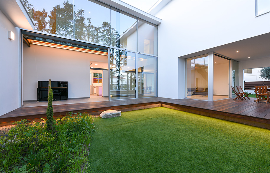 Internal courtyard sliding glass doors