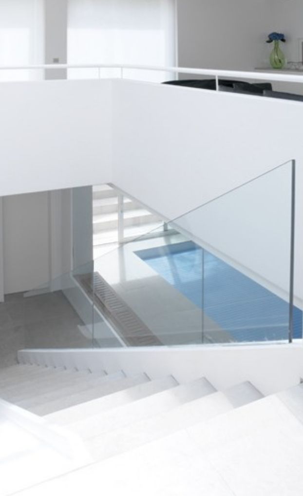 low iron glass used for an internal glass balustrade 