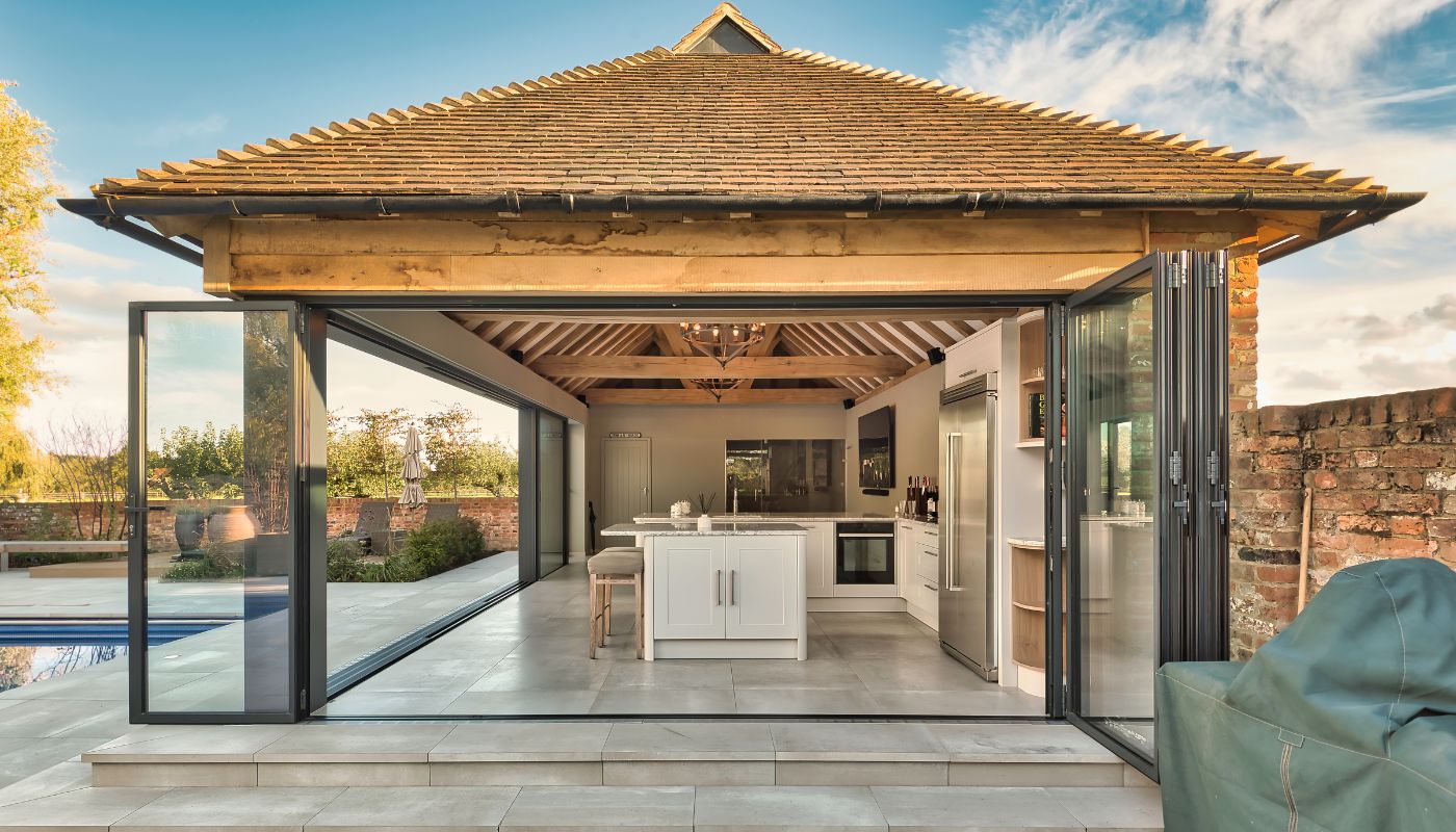 Aluminium bifold door - Sieger 110 - Sieger Systems - Bourneside Farm